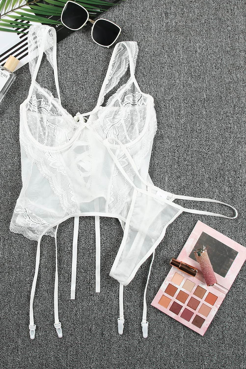 White Lace Mesh Splicing Two-piece Lingerie Set with Garter Belt