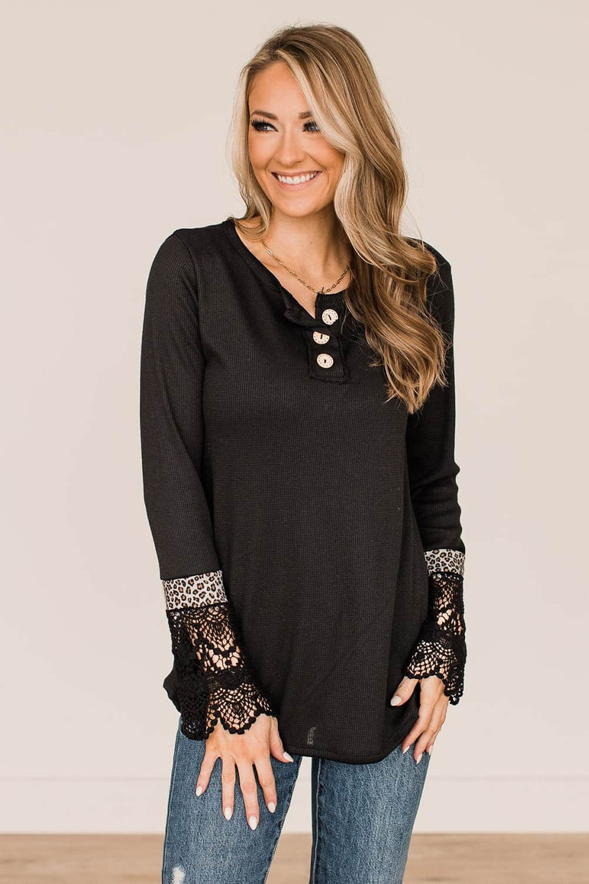 Black Lace Leopard Splicing Buttoned Knit Top