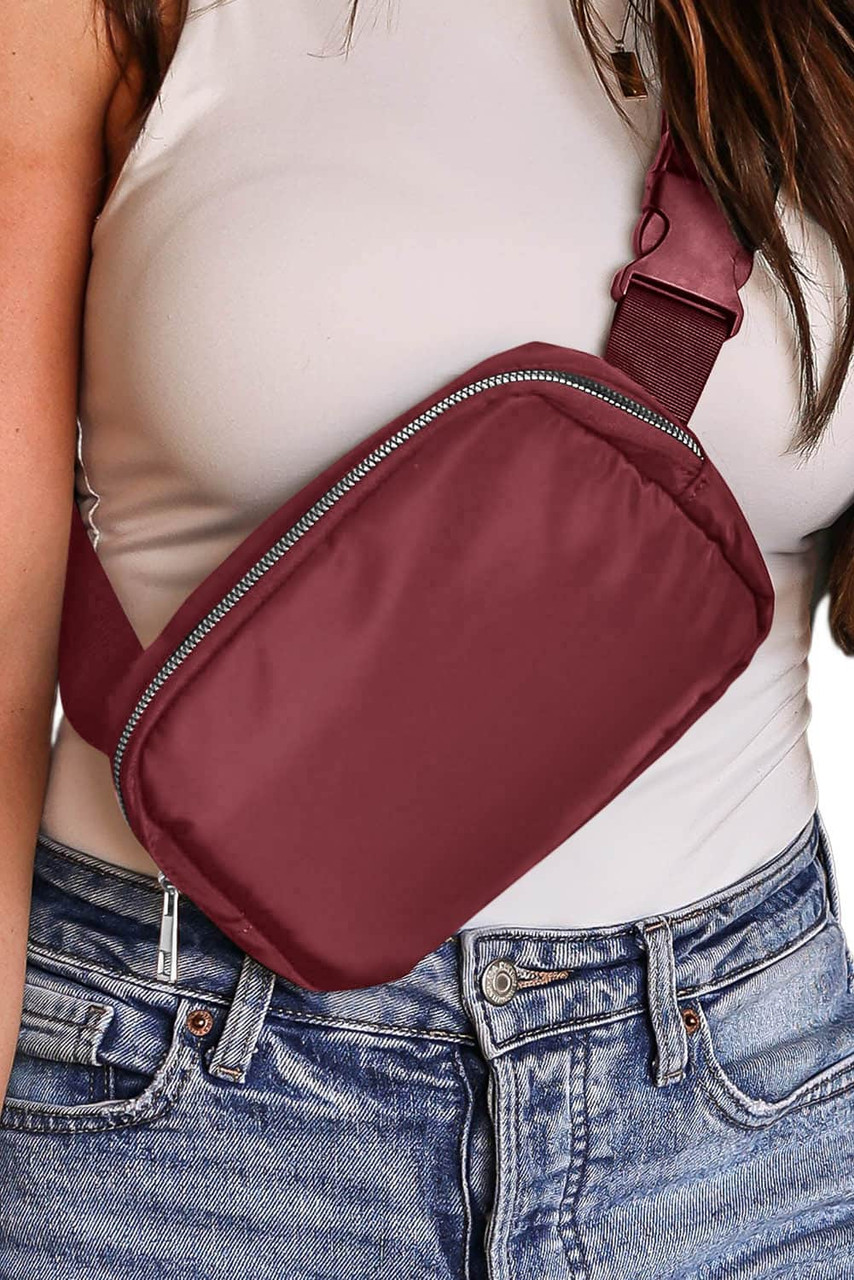 Red Waterproof Zipped Crossbody Chest Bag 20*5*14cm Red Waterproof Zipped Crossbody Chest Bag 20*5*14cm