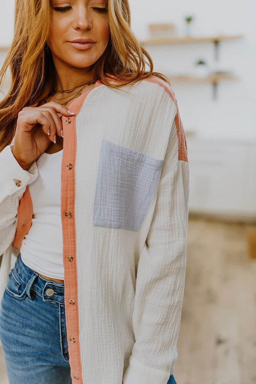 White Crinkle Colorblock Chest Pocket Plus Size Shirt