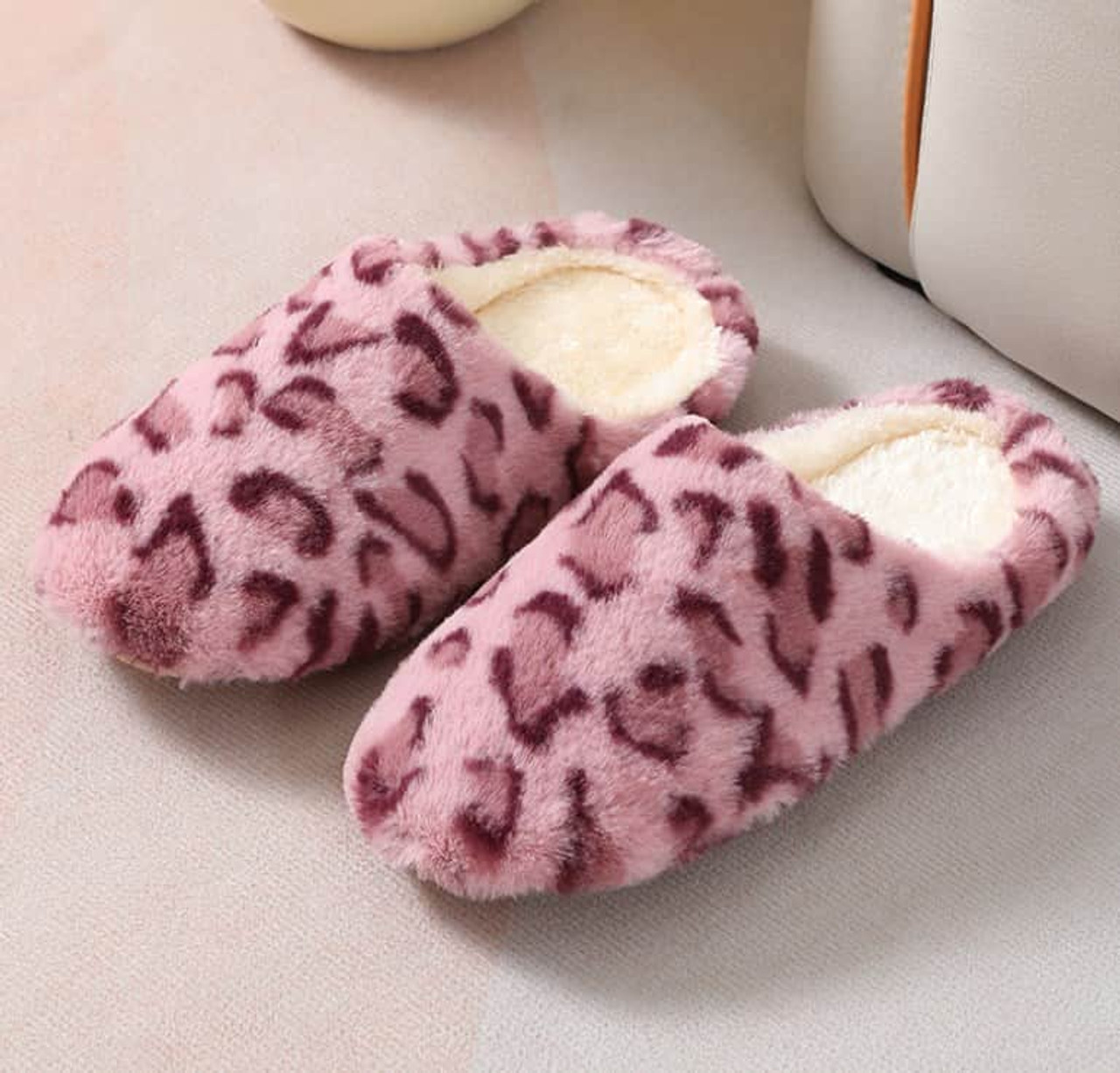 Dark Pink Leopard Print Fuzzy Home Slippers