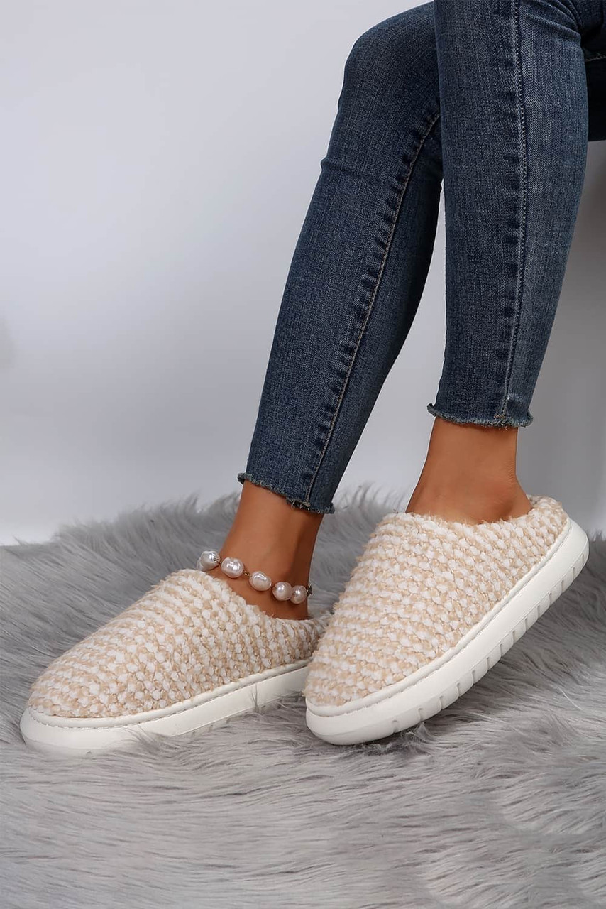 Pale Khaki Two-tone Knitted Warm Homewear Slippers