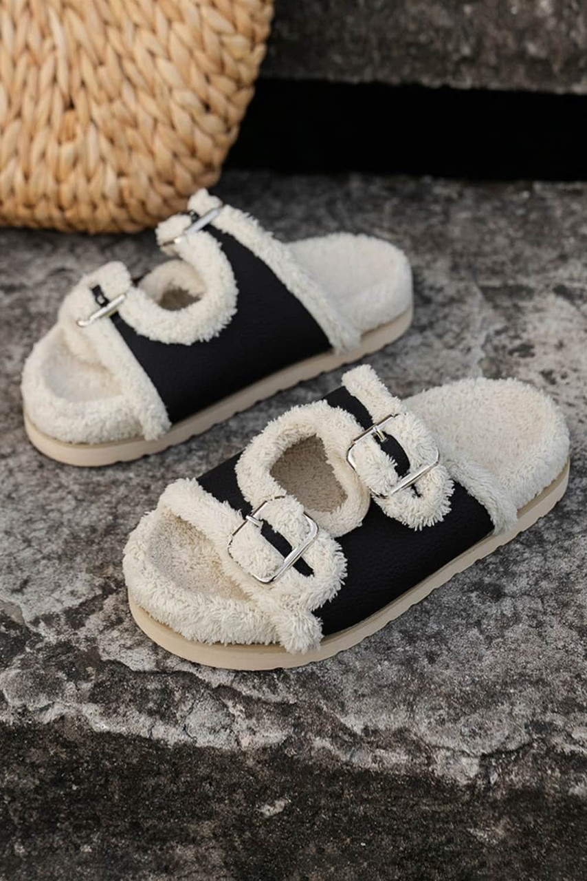 White Color Block Buckle Decor Fuzzy Slippers