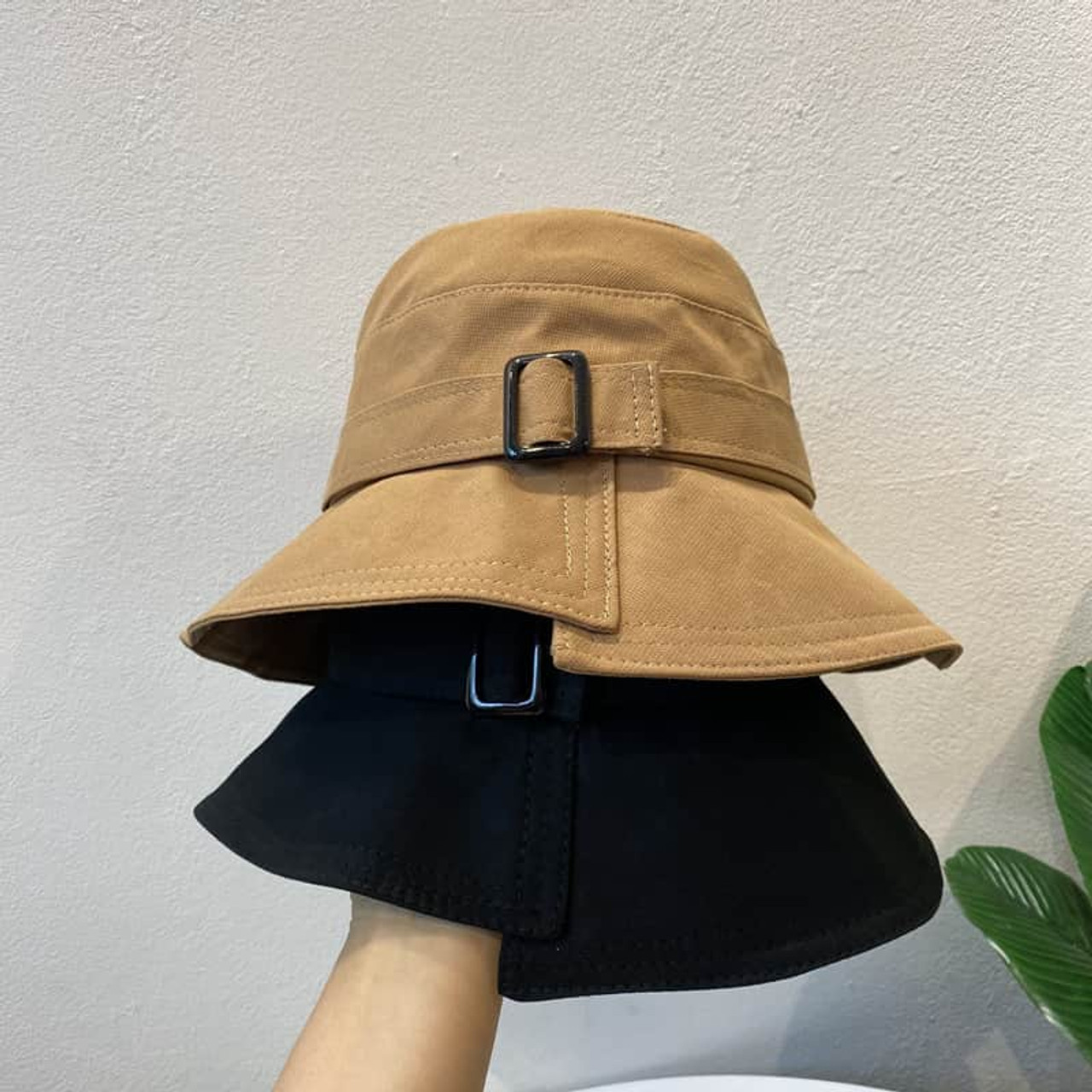 Irregular Brim Button Bucket Hat