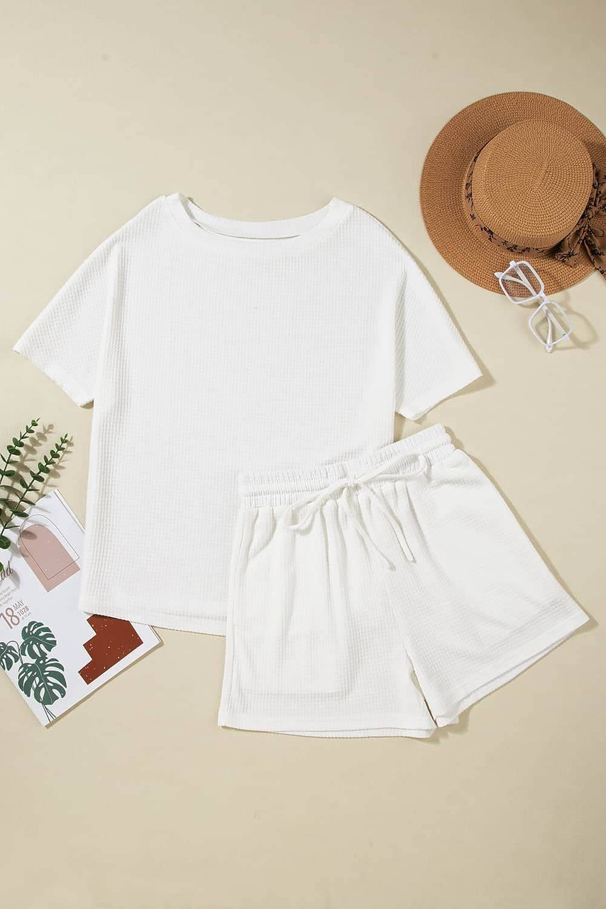 White Casual Textured Tee and Drawstring Shorts Set White Casual Textured Tee and Drawstring Shorts Set