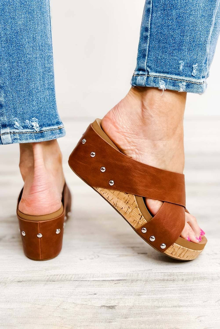 Chestnut Toe Ring Cross Cutout Studded Wedge Slippers Chestnut Toe Ring Cross Cutout Studded Wedge Slippers