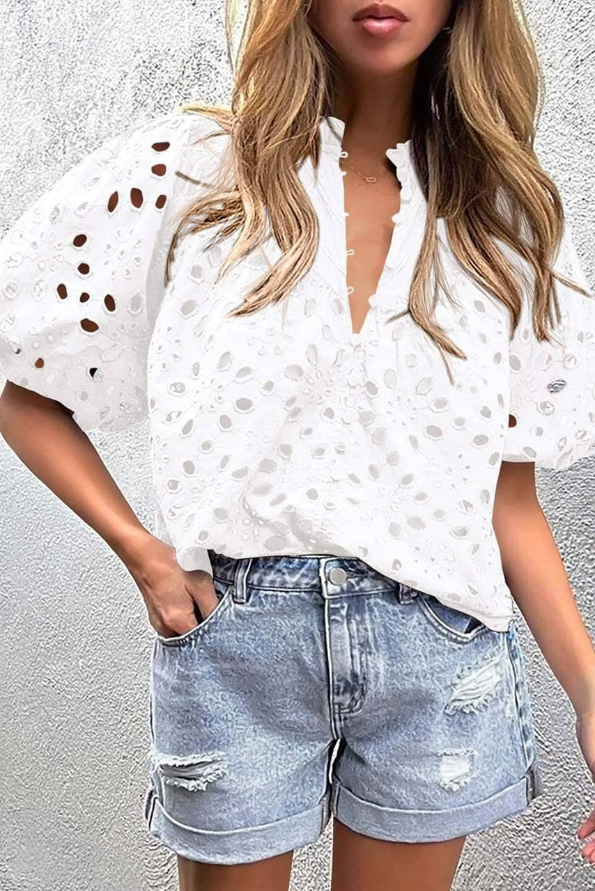 White Flower Embroidered Hollow-out Puff Sleeve Blouse White Flower Embroidered Hollow-out Puff Sleeve Blouse