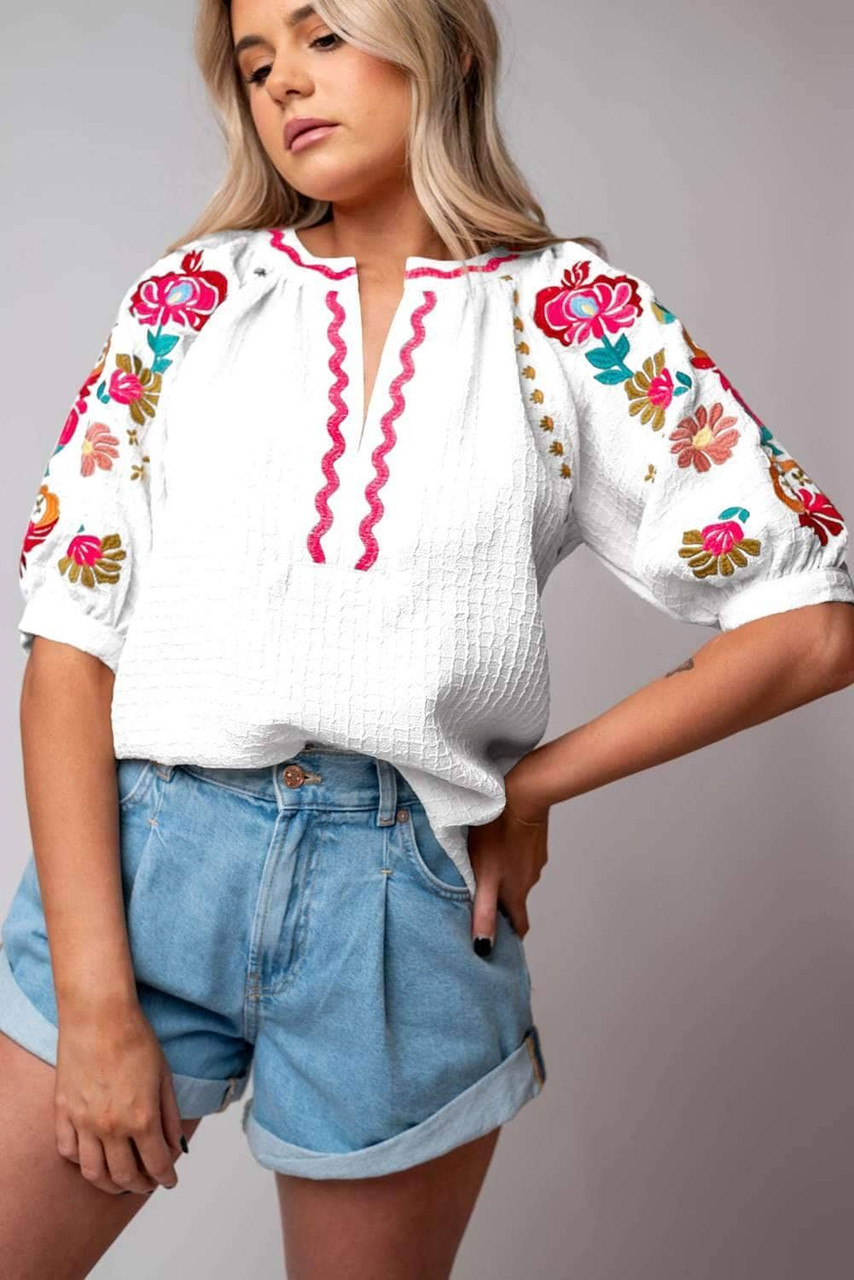 White Floral Embroidered Ricrac Puff Sleeve Textured Blouse White Floral Embroidered Ricrac Puff Sleeve Textured Blouse
