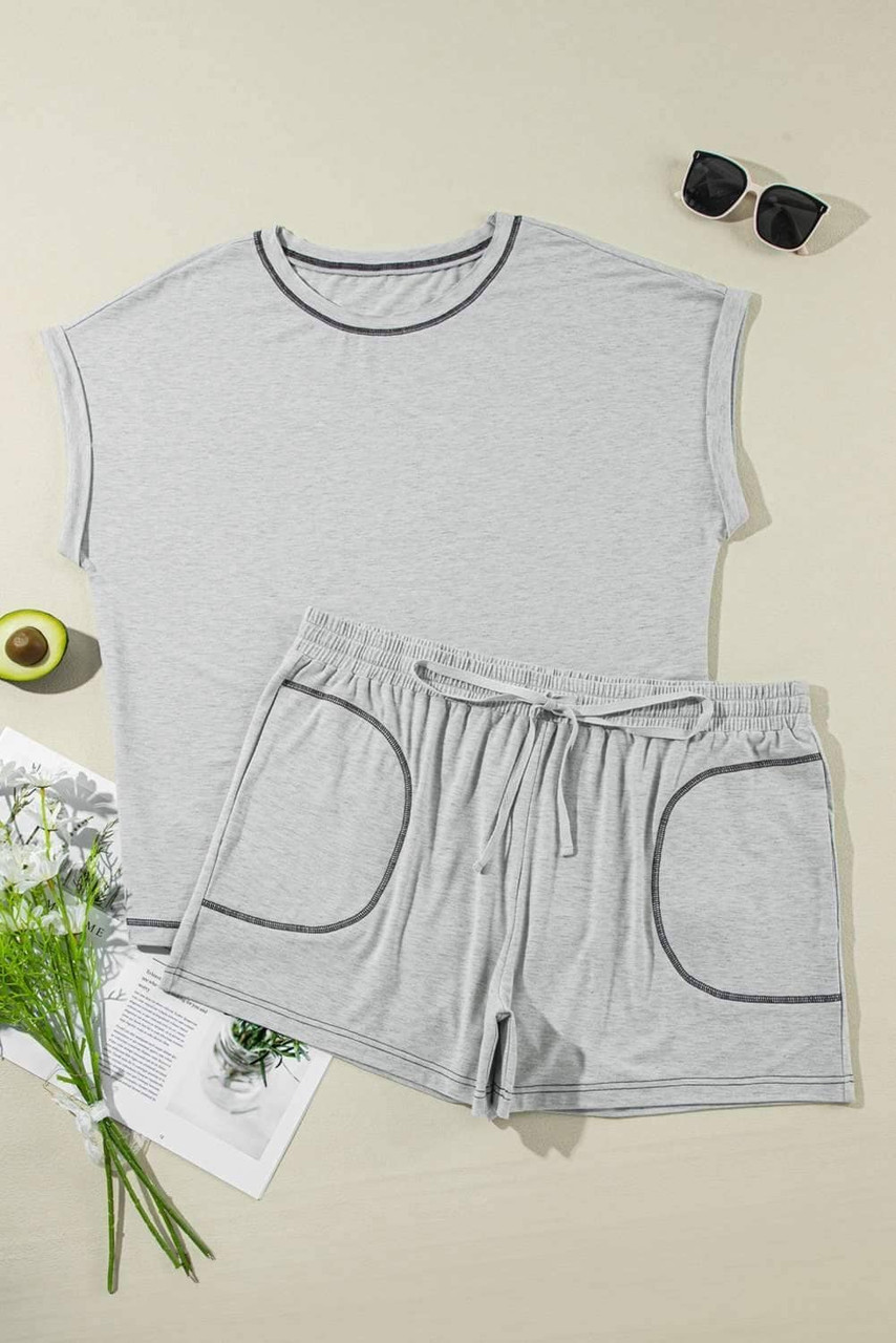 Gray Contrast Stitching Cuffed Sleeve Plus Shorts Set Gray Contrast Stitching Cuffed Sleeve Plus Shorts Set