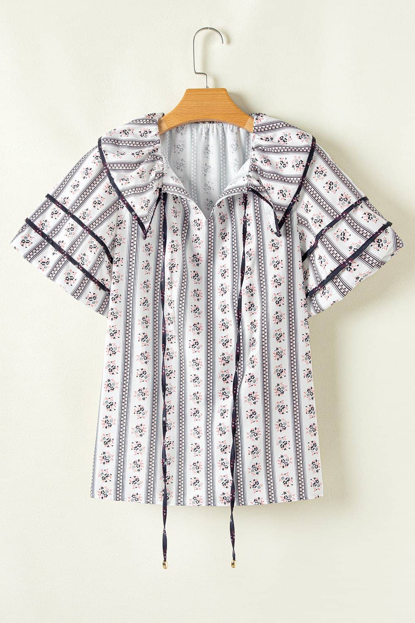 White Floral Ruffled Collar Short Puff Sleeve Printed Blouse White Floral Ruffled Collar Short Puff Sleeve Printed Blouse