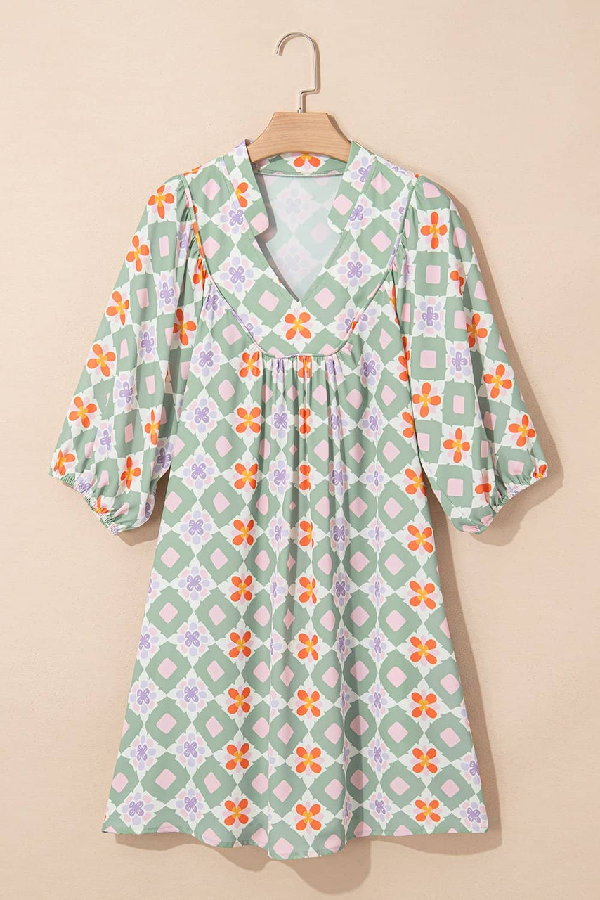 Green Geometric Floral Print 3/4 Sleeve Notched Neck Mini Dress Green Geometric Floral Print 3/4 Sleeve Notched Neck Mini Dress
