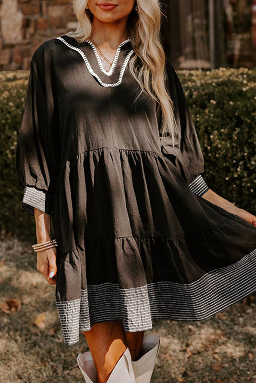 Black Contrast Stitched V Neck 3/4 Sleeve Tiered Mini Dress