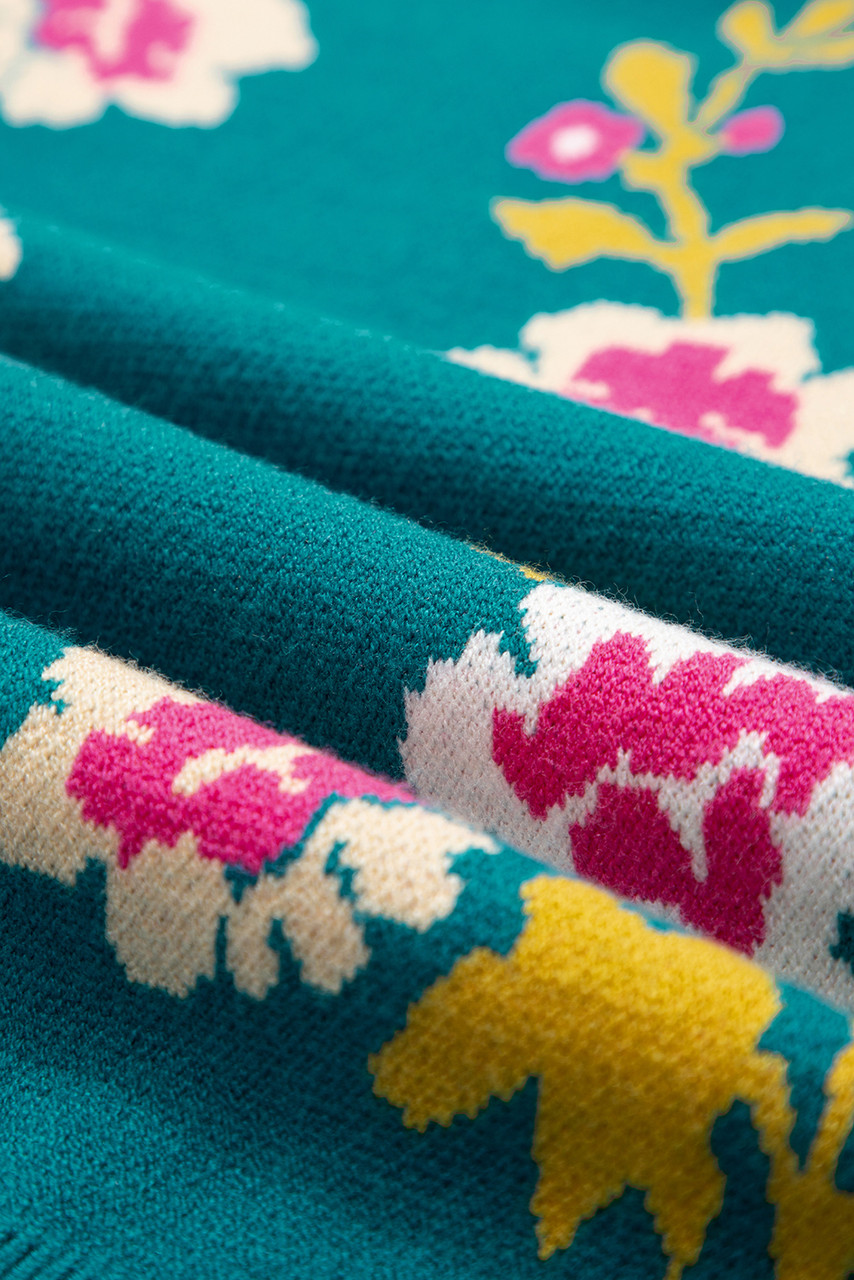 Blue Flower Pattern Mock Neck Short Sleeve Knitted T Shirt