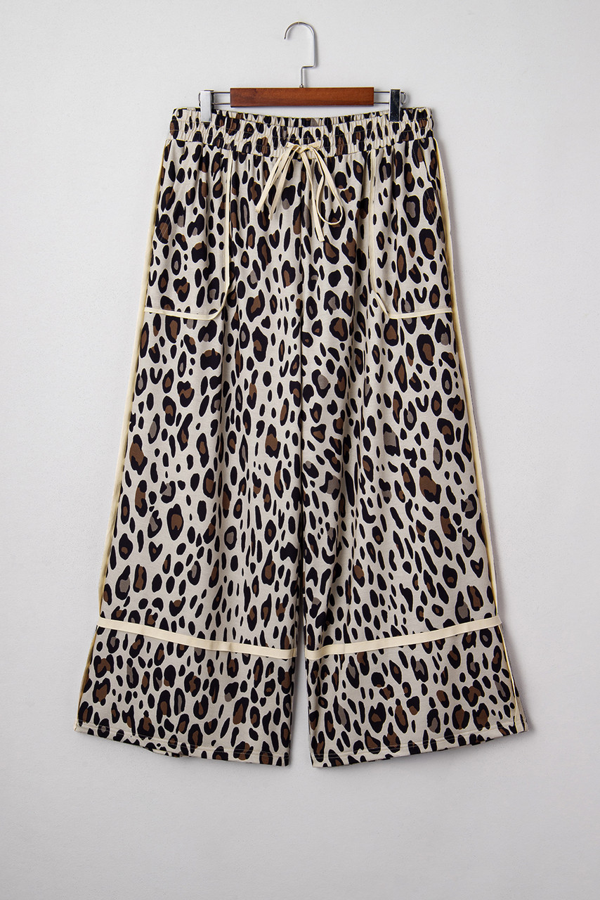 Khaki Exposed Seam Patched Pocket Plus Size Drawstring Leopard Wide Leg Pants Khaki Exposed Seam Patched Pocket Plus Size Drawstring Leopard Wide Leg Pants