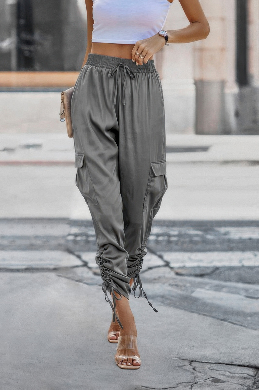 Solid Drawstring Hem Flap Pocket Side Stacked Pant Solid Drawstring Hem Flap Pocket Side Stacked Pant