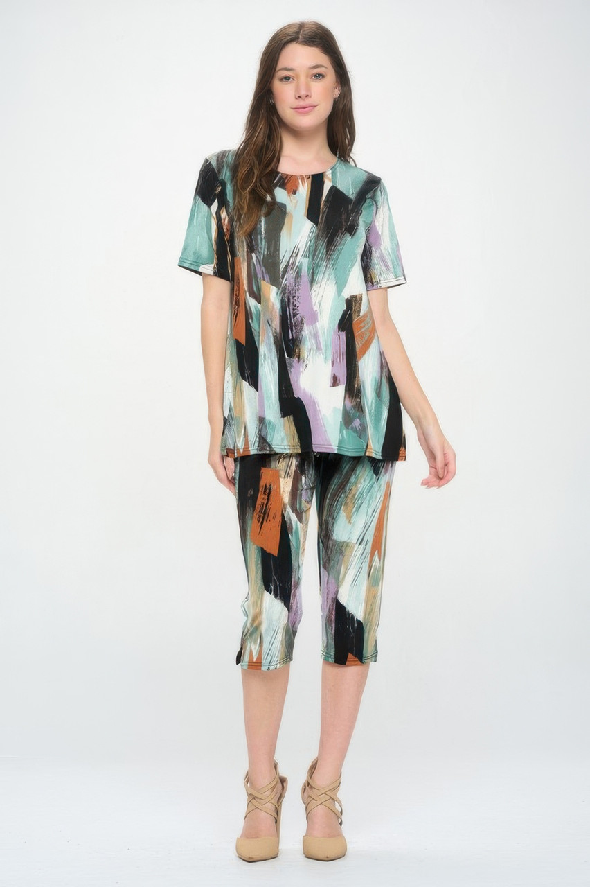 Short Sleeve Top Capri Pants Set