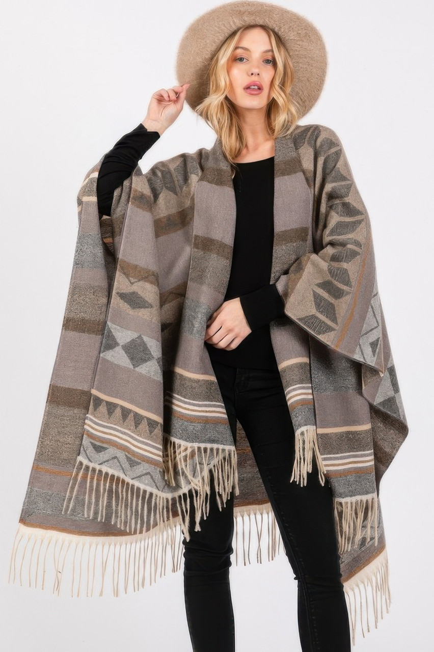 Aztec Pattern Fringe Ruana Aztec Pattern Fringe Ruana