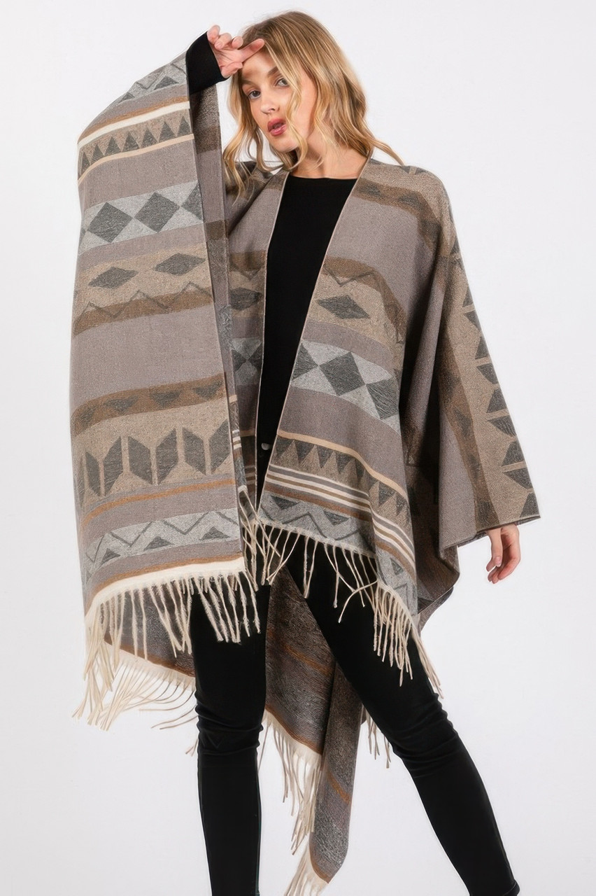 Aztec Pattern Fringe Ruana Aztec Pattern Fringe Ruana