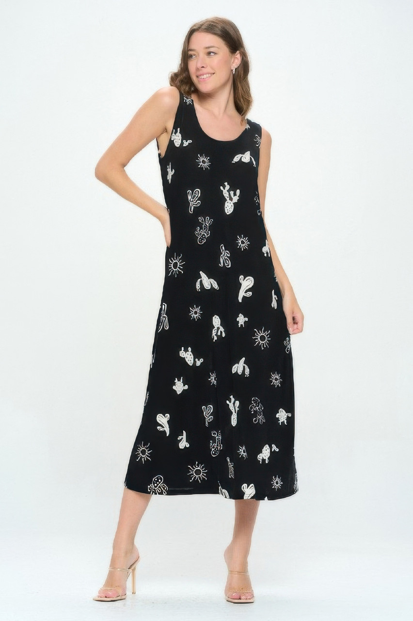 Sleeveless And Soft Round-neckline Long