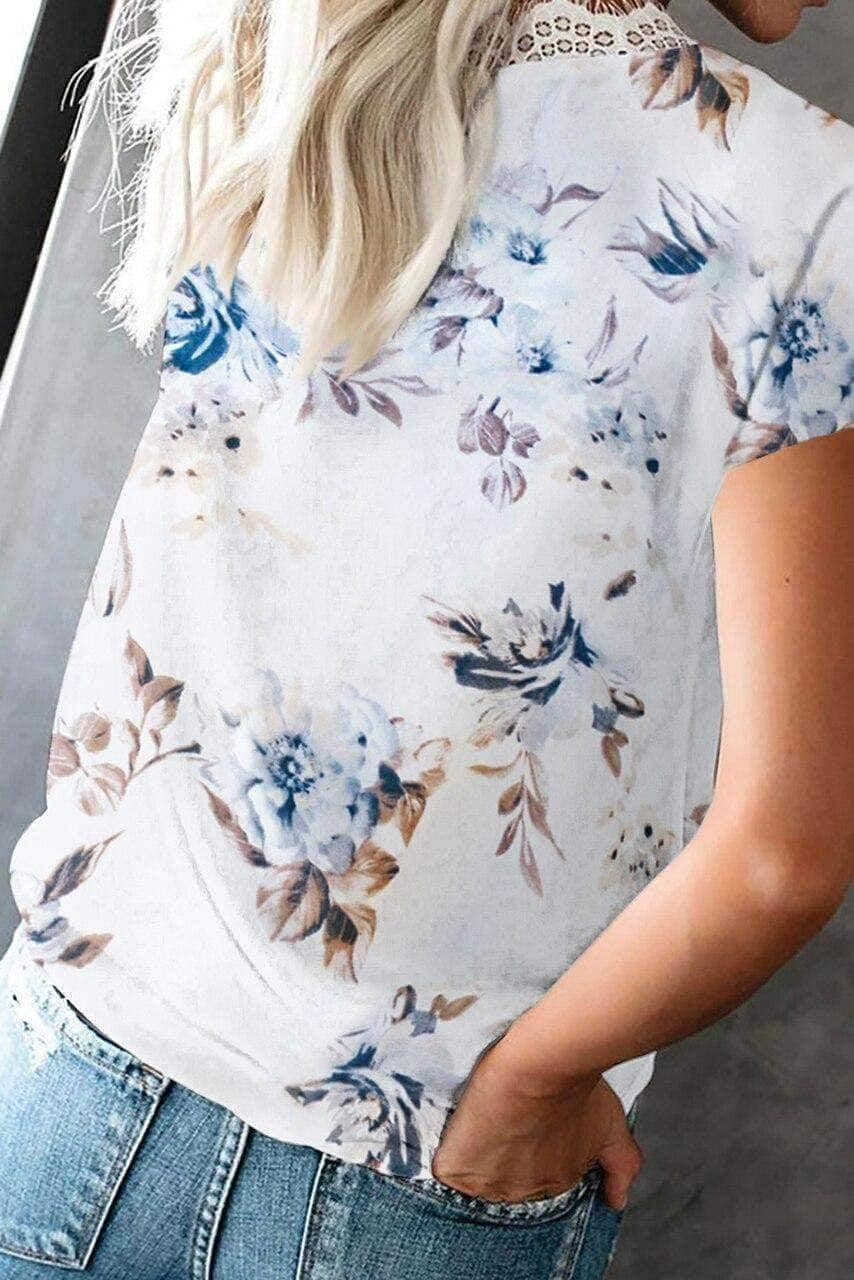 White Floral Scalloped V Neck Short Sleeves Top White Floral Scalloped V Neck Short Sleeves Top