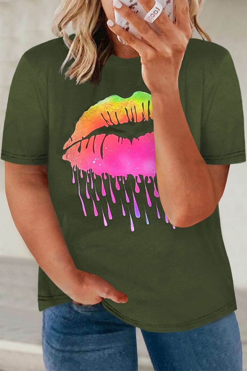 Green Neon Lips Graphic Plus Size T-shirt