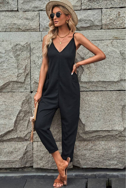 Black Textured Sleeveless V-Neck Pocketed Casual Jumpsuit Black Textured Sleeveless V-Neck Pocketed Casual Jumpsuit