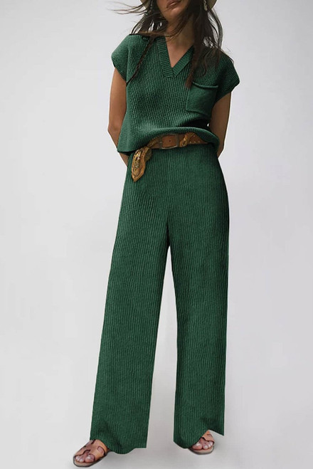 Green Knitted V Neck Sweater and Casual Pants Set Green Knitted V Neck Sweater and Casual Pants Set