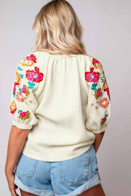 Beige Floral Embroidered Ricrac Puff Sleeve Textured Blouse Beige Floral Embroidered Ricrac Puff Sleeve Textured Blouse
