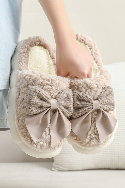 Camel Contrast Bowknot Applique Plush Winter Slippers (Bow Colors May Differ by Batch) Camel Contrast Bowknot Applique Plush Winter Slippers (Bow Colors May Differ by Batch)