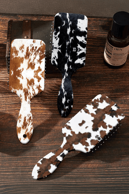 Chestnut Cow Print Long Handle Air Cushion Comb