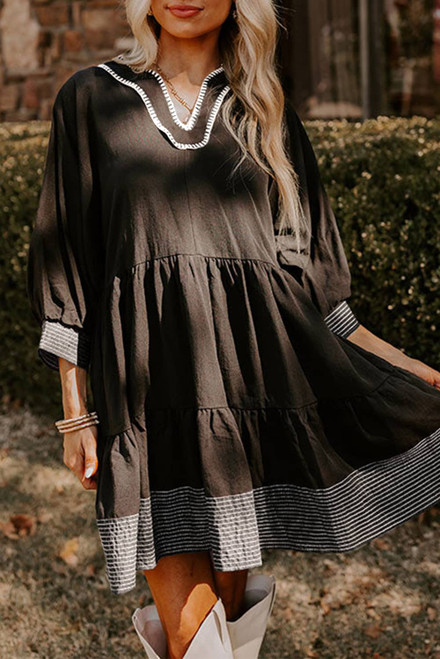 Black Contrast Stitched V Neck 3/4 Sleeve Tiered Mini Dress
