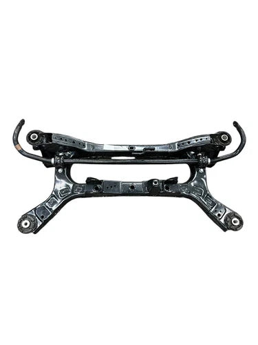 2025 TOYOTA CAMRY FWD REAR UNDERCARRIAGE SUBFRAME CROSSMEMBER ASSEMBLY OEM used OEM rear subframe and crossmember