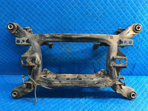 01-06 LEXUS LS430 REAR CROSSMEMBER SUB FRAME OEM 02 03 04 05 used OEM rear subframe and crossmember