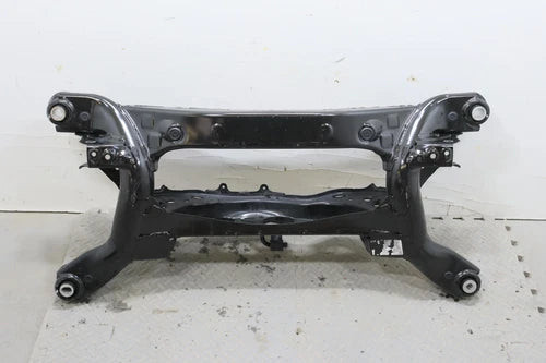 2019 - 2025 TOYOTA RAV4 REAR SUBFRAME UNDERCARRIAGE CROSSMEMBER CRADLE OEM used OEM rear subframe and crossmember