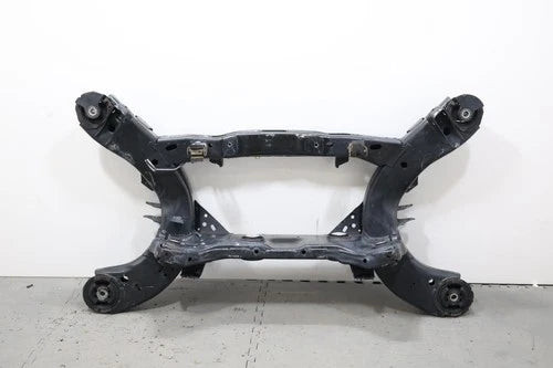 2017 -2023 DODGE CHALLENGER 3.6L RWD REAR UNDERCARRIAGE SUBFRAME CROSSMEMBER OEM used OEM rear subframe and crossmember