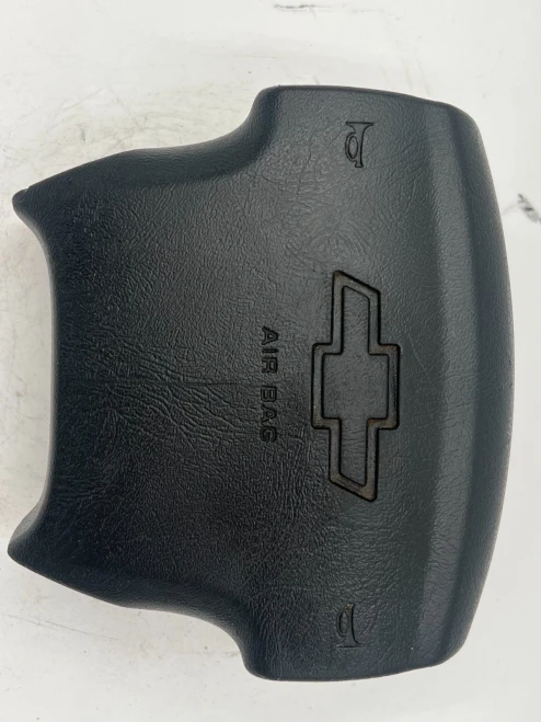 2001-2003 Chevrolet Trailblazer Driver Steering Wheel 1086049 Used OEM Airbag
