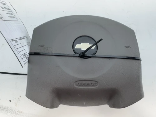 2004-2005 Chevrolet Malibu Driver Steering Wheel Used OEM Airbag