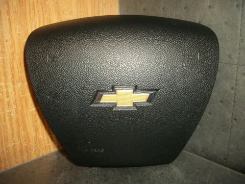 2013-2017 Chevrolet Traverse Driver Airbag Black Used OEM Airbag