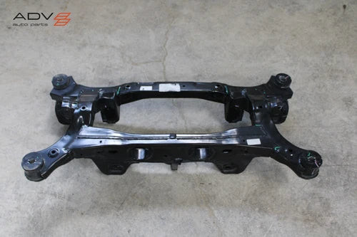 19-20 HYUNDAI SANTA FE FWD REAR SUBFRAME SUB FRAME CROSSMEMBER CROSS MEMBER OEM used OEM rear subframe and crossmember