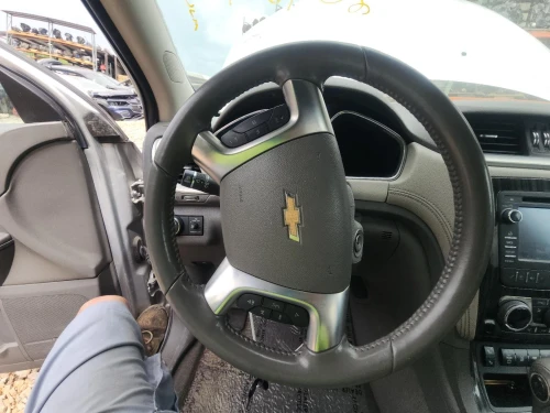 2014 Chevrolet Traverse Driver Steering Wheel Used OEM Airbag