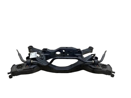 22-24 MITSUBISHI OUTLANDER OEM 2.5L FWD REAR UNDERCARRIAGE CROSSMEMBER SUBFRAME used OEM rear subframe and crossmember