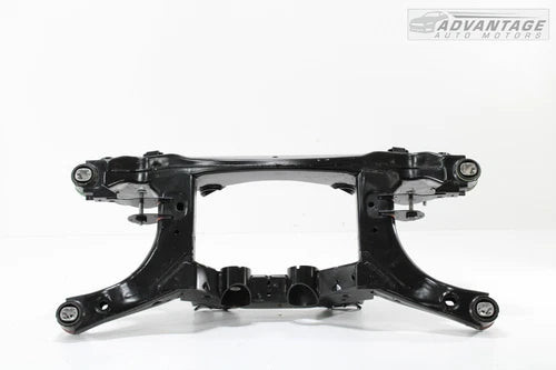 2020-2022 FORD ESCAPE TITANIUM AWD 2.0L REAR SUSPENSION SUBFRAME CROSSMEMBER OEM used OEM rear subframe and crossmember