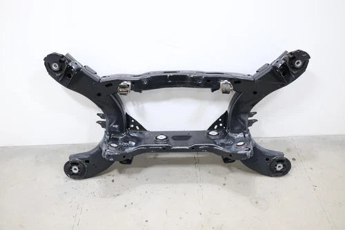 2017 -2023 DODGE CHALLENGER 3.6L RWD REAR UNDERCARRIAGE SUBFRAME CROSSMEMBER OEM used OEM rear subframe and crossmember