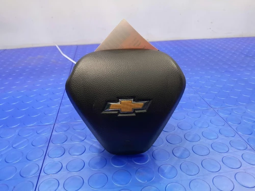 2018 Chevrolet Cruze Driver Steering Wheel 39136771 Black Used OEM Airbag