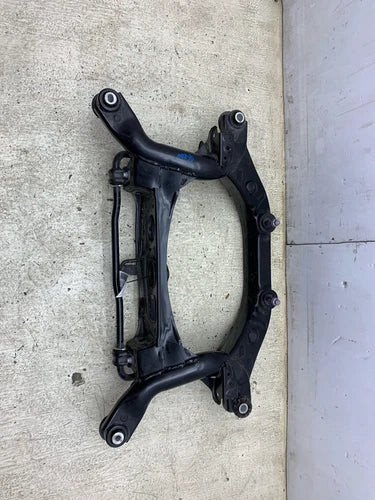 2021-2023 TOYOTA VENZA OEM 2.5L AWD REAR CROSSMEMBER SUBFRAME *26K MILES* used OEM rear subframe and crossmember