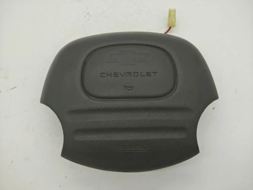 2001-2004 Chevrolet Tracker Driver Steering Wheel 1016165 Used OEM Airbag
