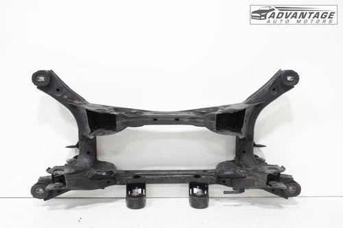 2022-2024 HYUNDAI TUCSON AWD REAR UNDERCARRIAGE SUBFRAME CROSSMEMBER CRADLE OEM used OEM rear subframe and crossmember
