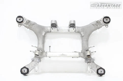 2016-2020 BMW 750 G12 xDRIVE 4.4L REAR SUBFRAME SUB FRAME CROSSMEMBER CRADLE OEM used OEM rear subframe and crossmember
