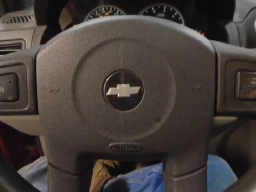 2005-2006 Chevrolet Equinox Driver Steering Wheel Used OEM Airbag