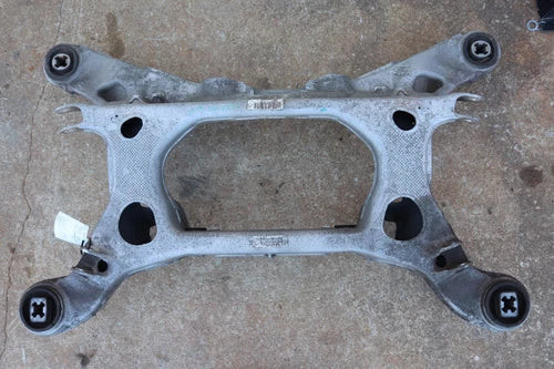 2017-2018 PORSCHE PANAMERA 4.0L TURBO REAR SUSPENSION CROSSMEMBER SUBFRAME OEM used OEM rear subframe and crossmember